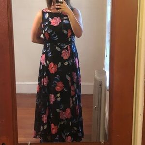 Torrid Floral Maxi | Size 16